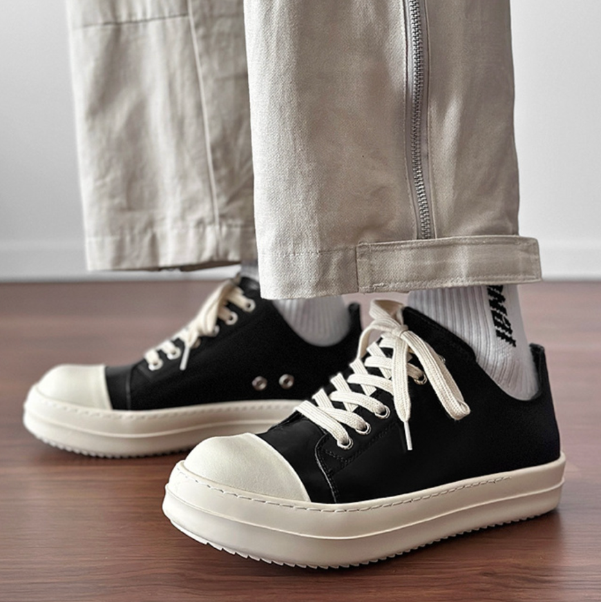 【GR10】Void Sneaker