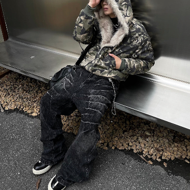【GR82】Ravage Loose Denim Pants