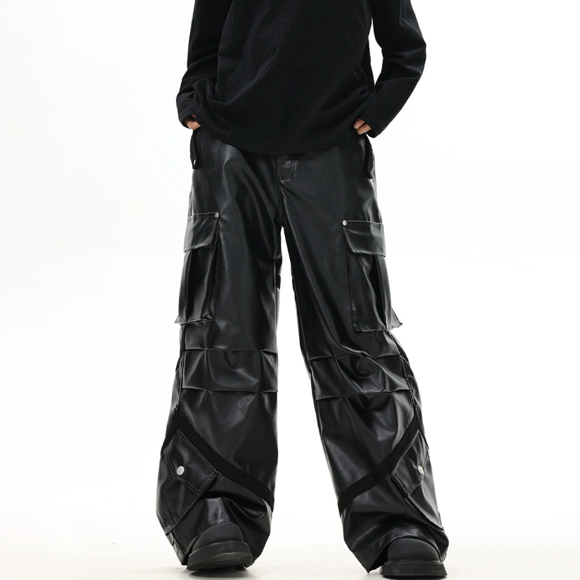 【GR96】Nocturne Leather Cargo