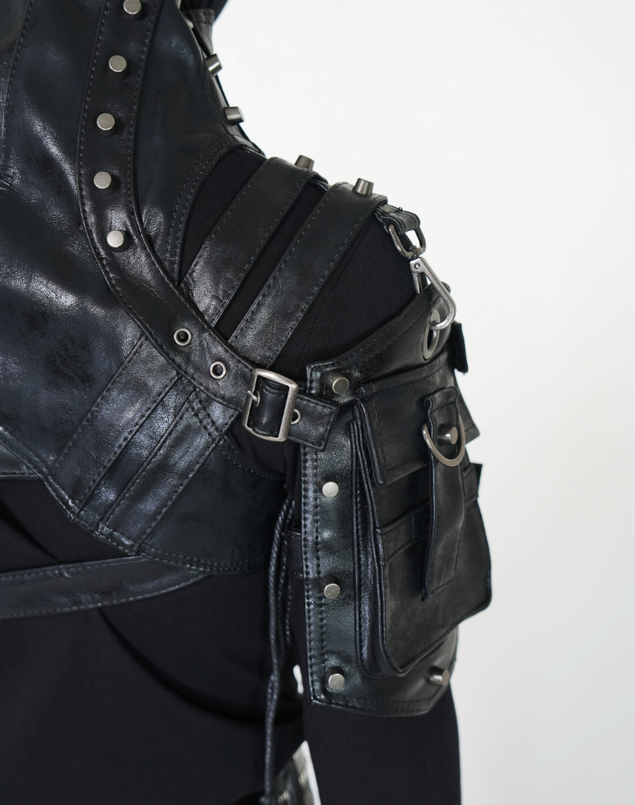 【GR101】Abyss Leather Harness