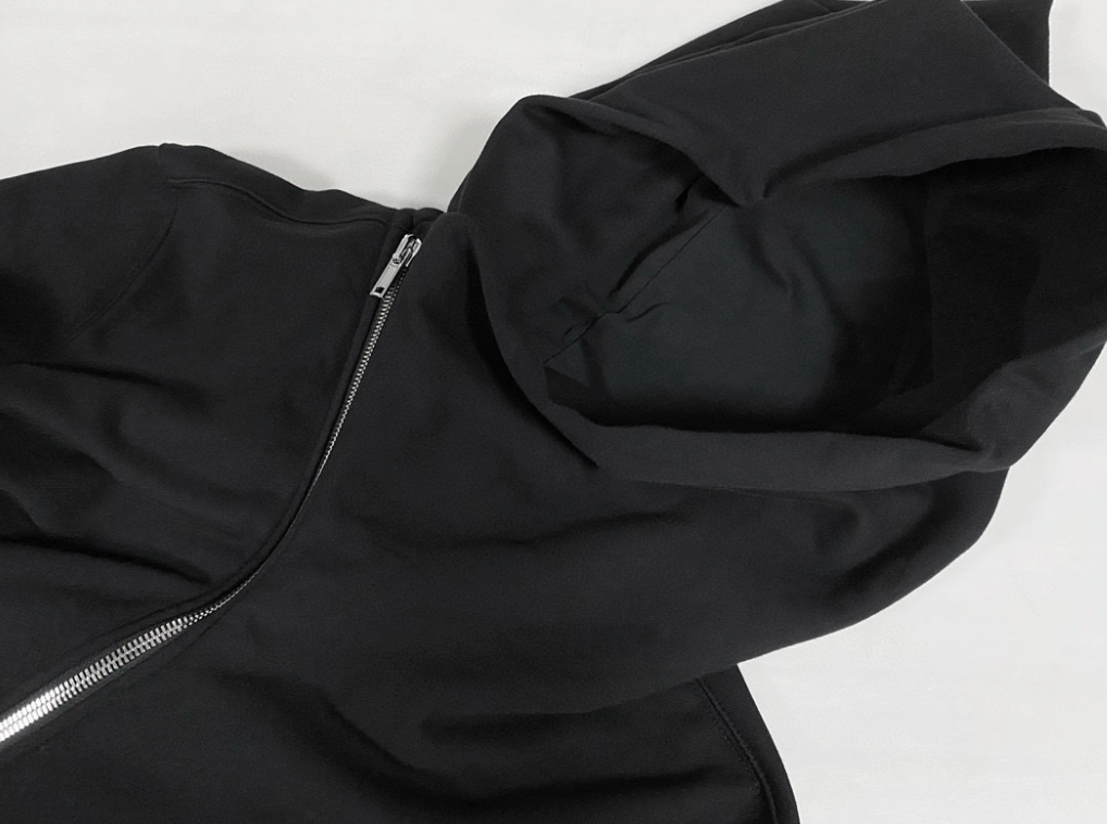 【GR121】Diagonal Zip Hoodie