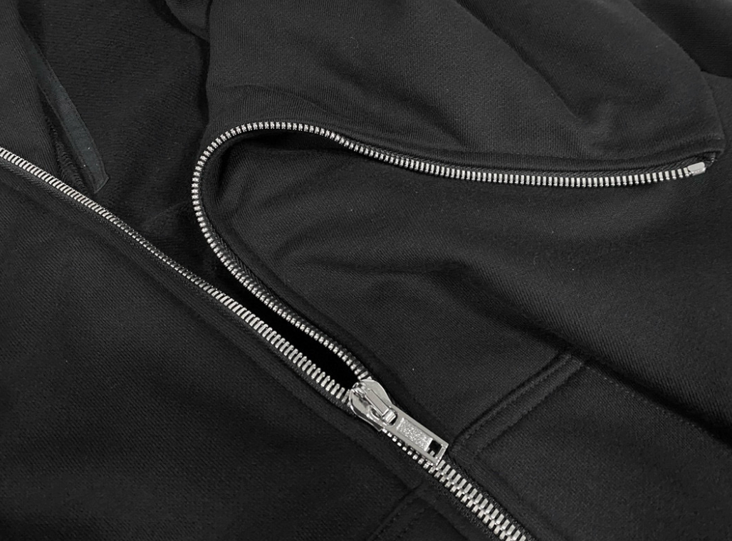 【GR121】Diagonal Zip Hoodie