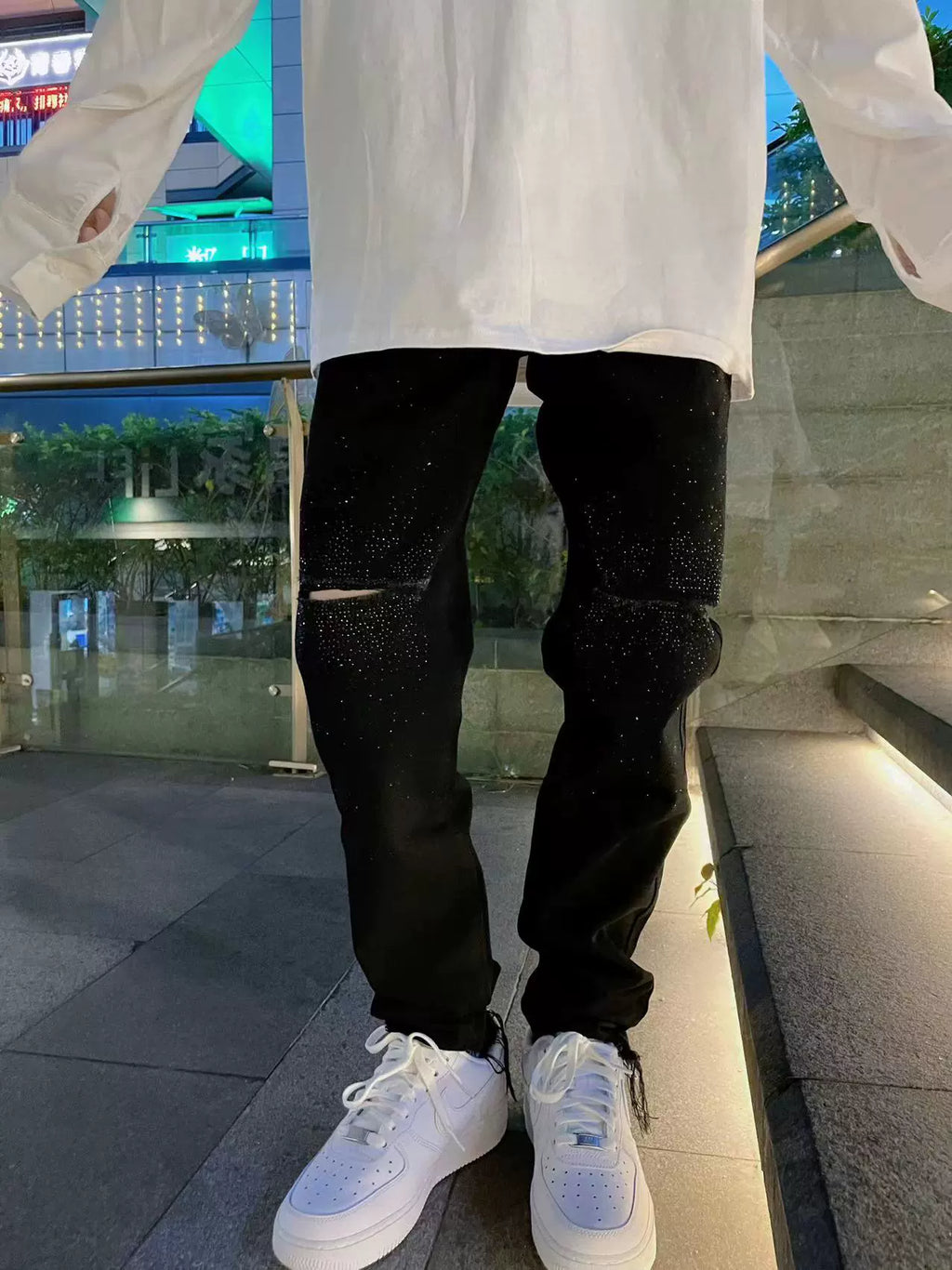 【GR77】Rhinestone Damaged Slim Fit Black Pants